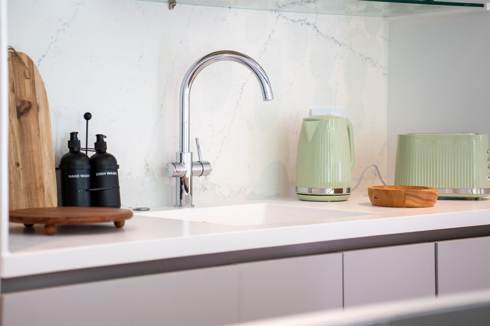 Image of House - 4 Bedrooms - 3 Bathrooms for Sale in North Gorge-Gibraltar, Image 19